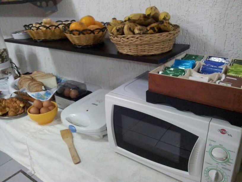 Hostal Casa Suiza Asuncion Exterior photo